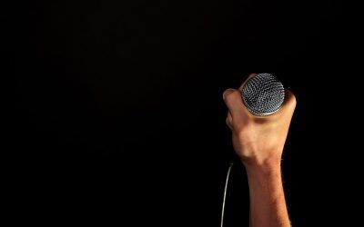 ¿Es legal grabar conversaciones de voz? ¿Puedo aportarlas a juicio? ¿Y difundirlas en redes sociales?